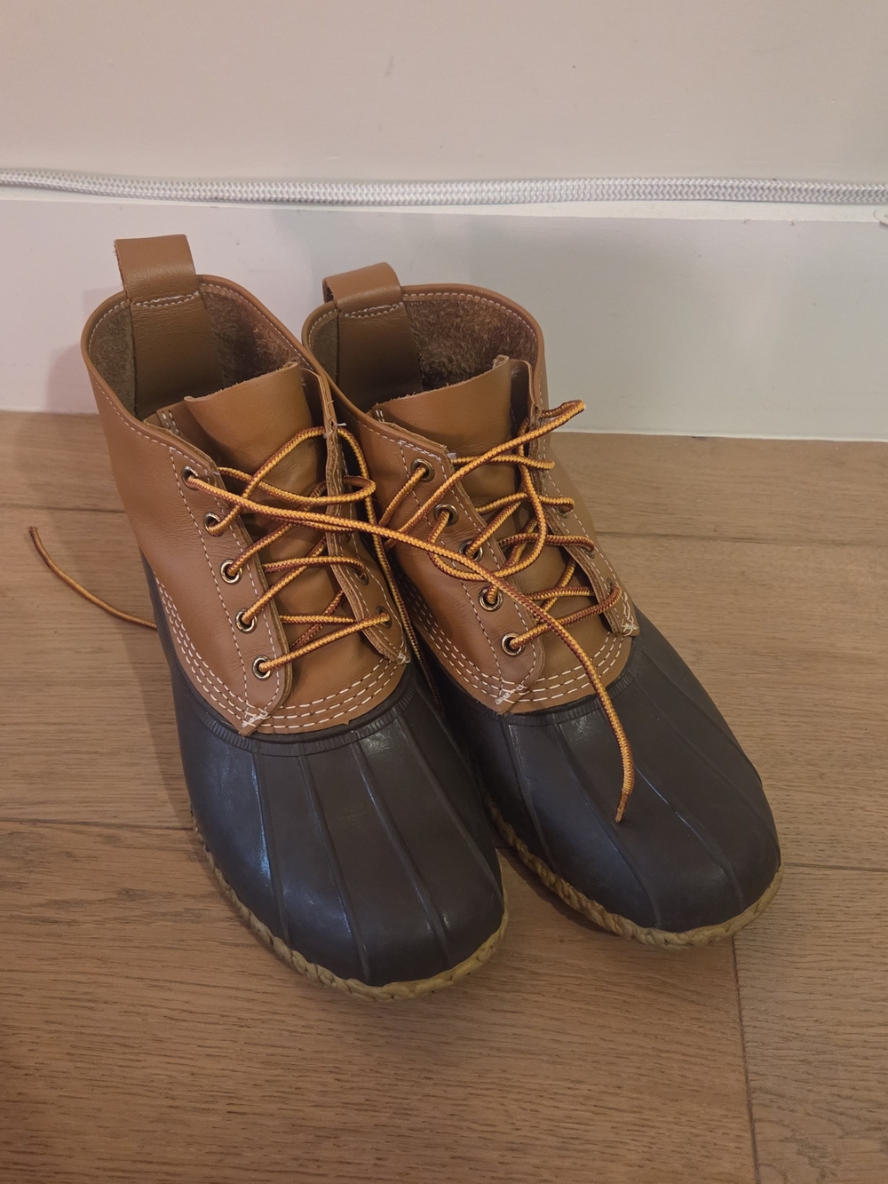 LL Bean Duck Boots 6"